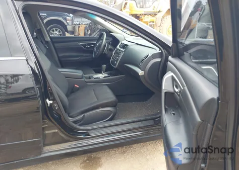 2017 Nissan Altima 2.5 Sr z USA, uszkodzony, nr VIN 1N4AL3AP6HC471336